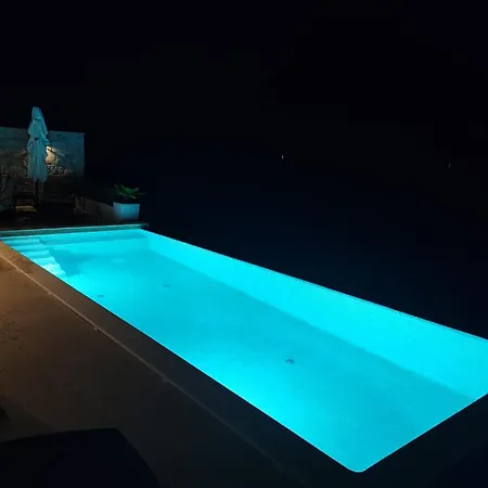 Dupini Villa *